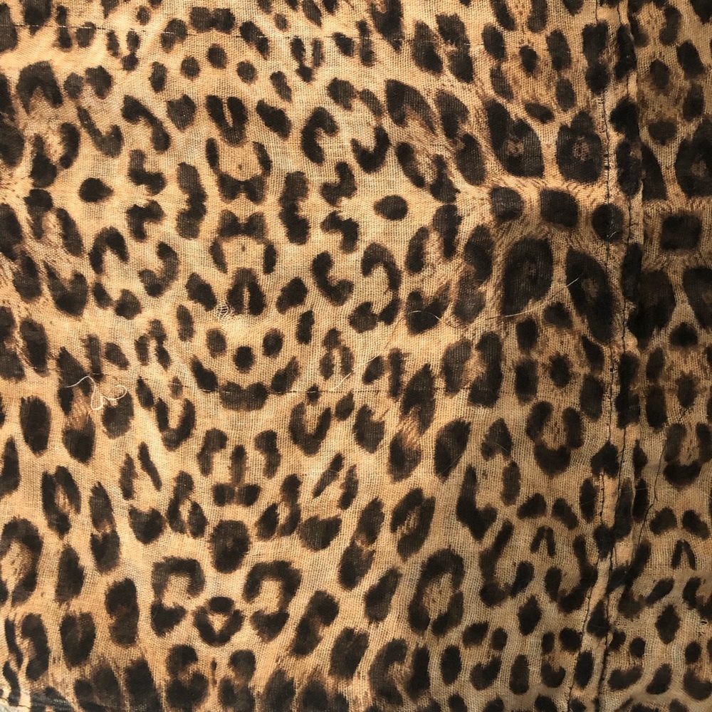 Leopard Infinity Scarf - Picture 2 of 3